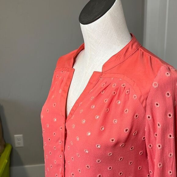 LC Lauren Conrad  Eyelet Blouse - Picture 4 of 10